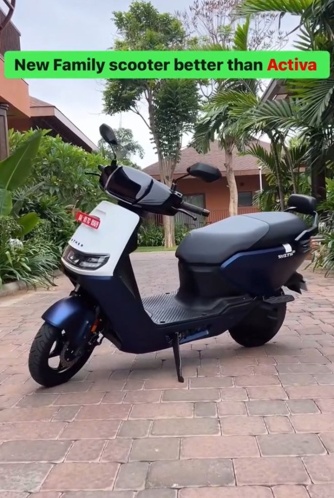 2025 Ather Rizta Scooter